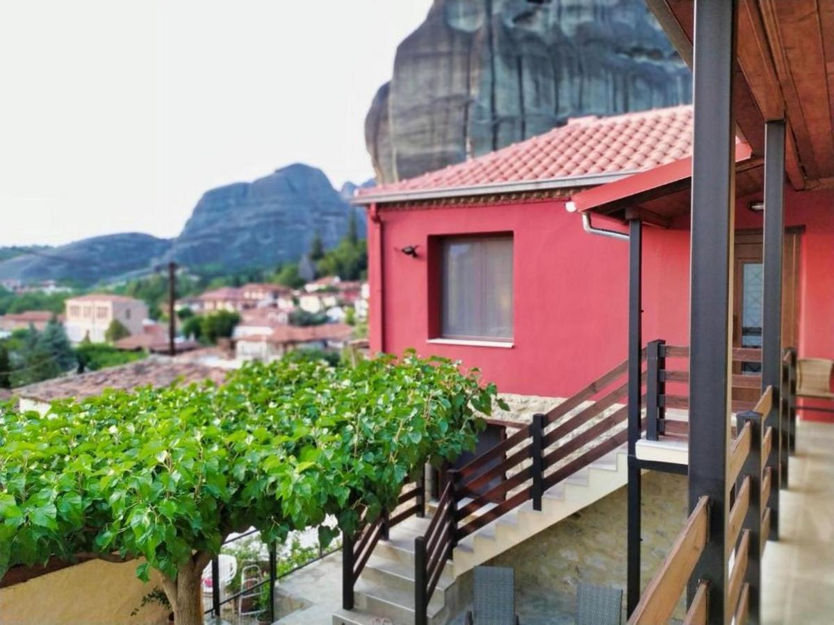 Guesthouse Kastelia カランバカ エクステリア 写真