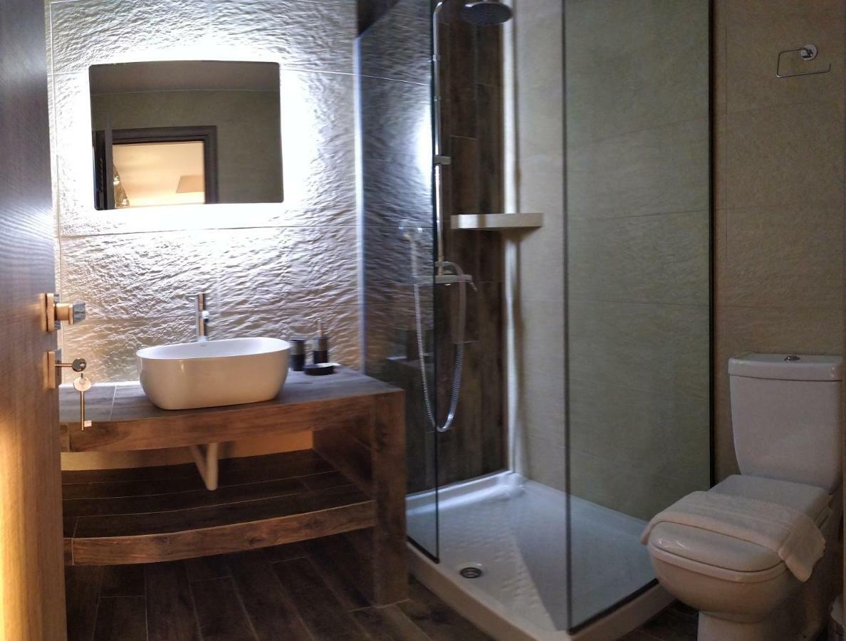 Guesthouse Kastelia カランバカ エクステリア 写真
