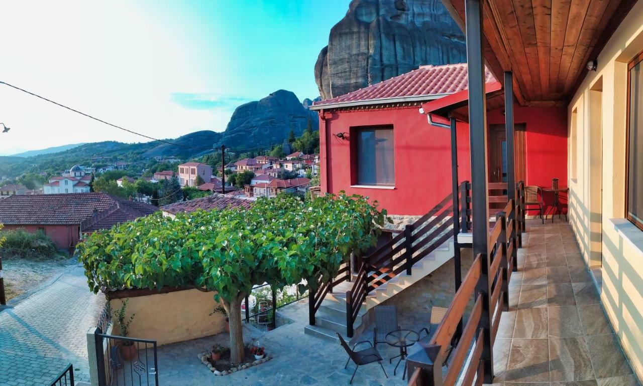 Guesthouse Kastelia カランバカ エクステリア 写真