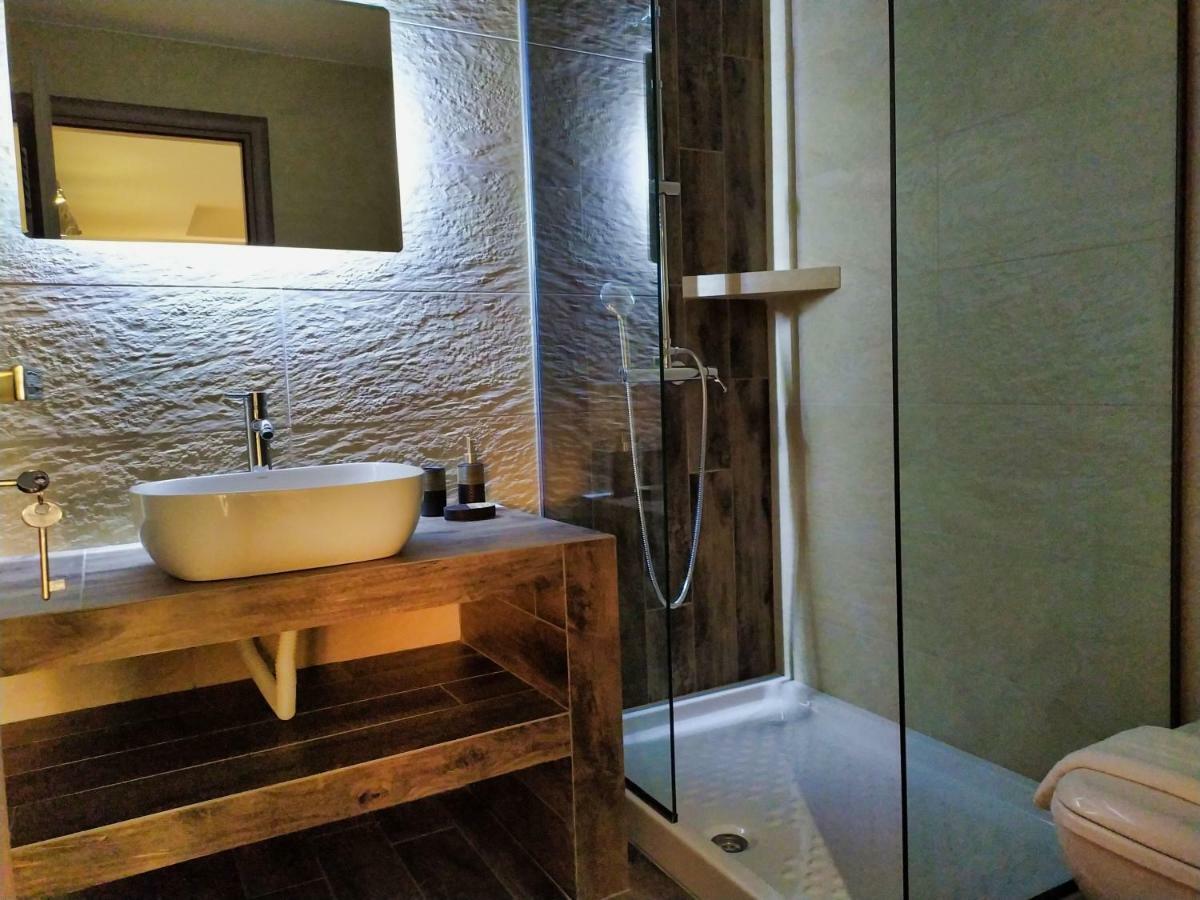 Guesthouse Kastelia カランバカ エクステリア 写真